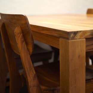 一枚板　テーブルの大きさについて